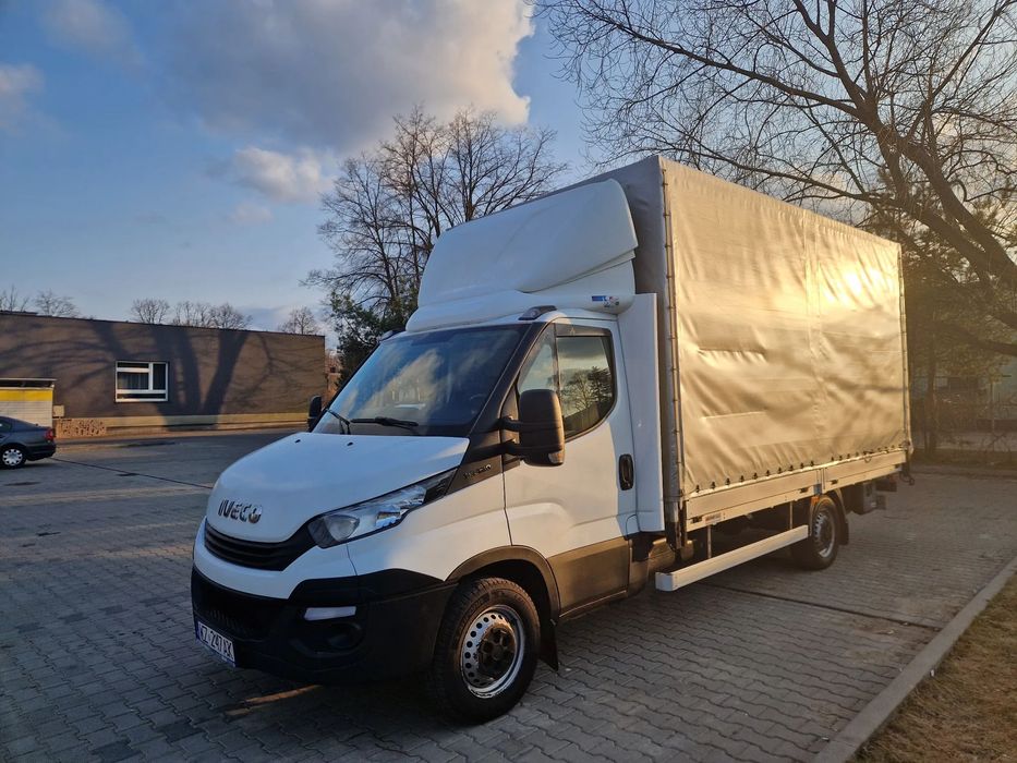 Iveco DAILY  Pierwszy własciciel  winda 9 paletowy