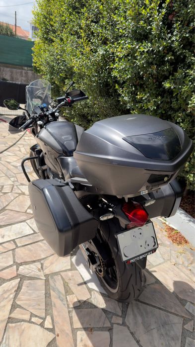 Honda NC700 S com poucos km