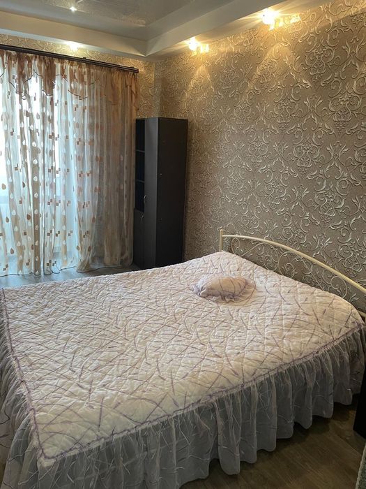 Здам 1кім.квартиру подобово