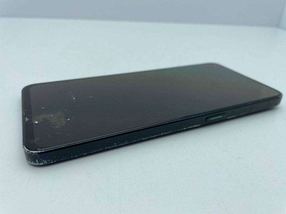 Telefon Oppo Reno 6 5G Uszkodzony