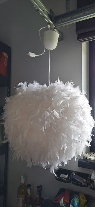 Lampa wisząca glamour pióra