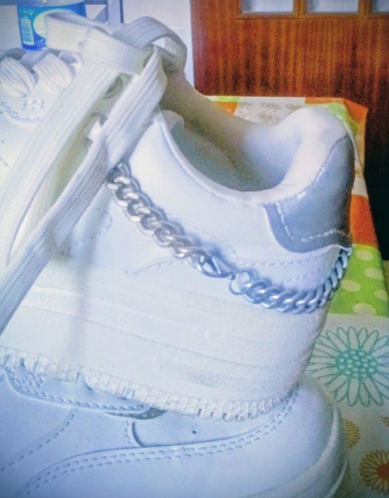 Tênis Breska como novos , calça 35 36,