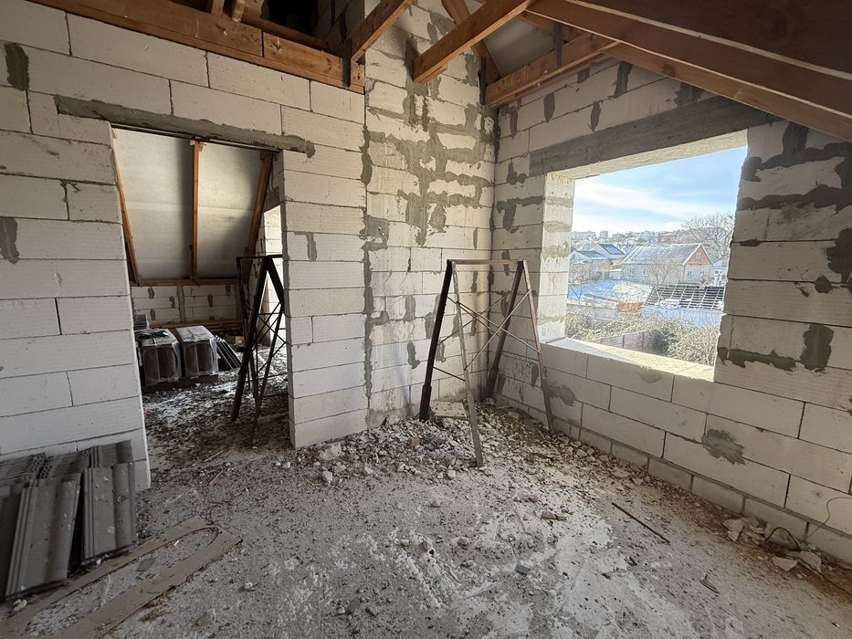 Продаєть будинок біля Веламу