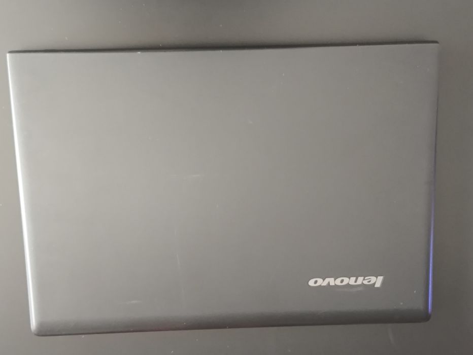 Portátil Lenovo i3 Ideapad 100-15ibd, 1h:30 autonomia,excelente estado