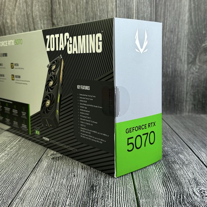 Видеокарта Zotac GAMING GeForce RTX 5070 1 шт. NEW!