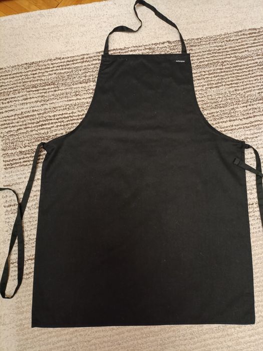 Чорний фартух для роботи