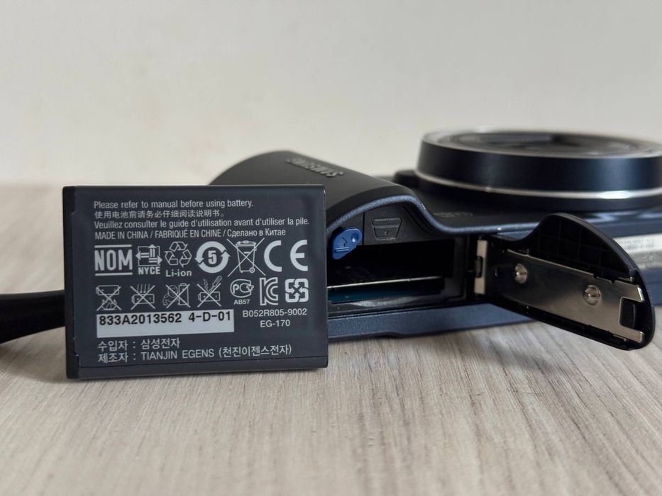 Цифровой фотоаппарат Samsung WB202F