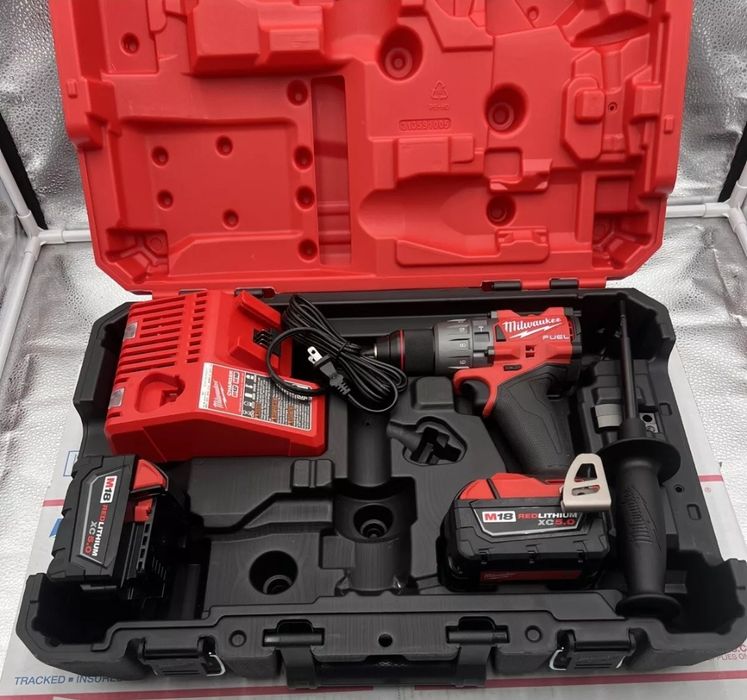 Акумуляторний ударний дриль-шуруповерт Milwaukee 2904-20 із США