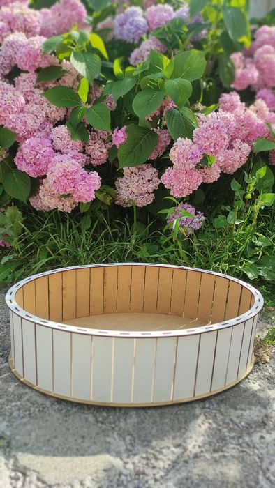 Круглые шляпные коробки. Коробки для цветов.