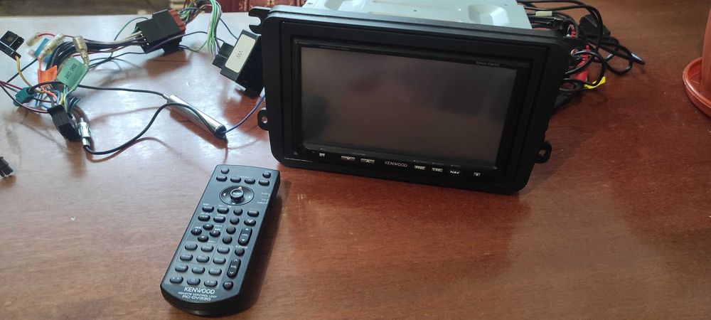Автомагнитола KENWOOD DNX-7200