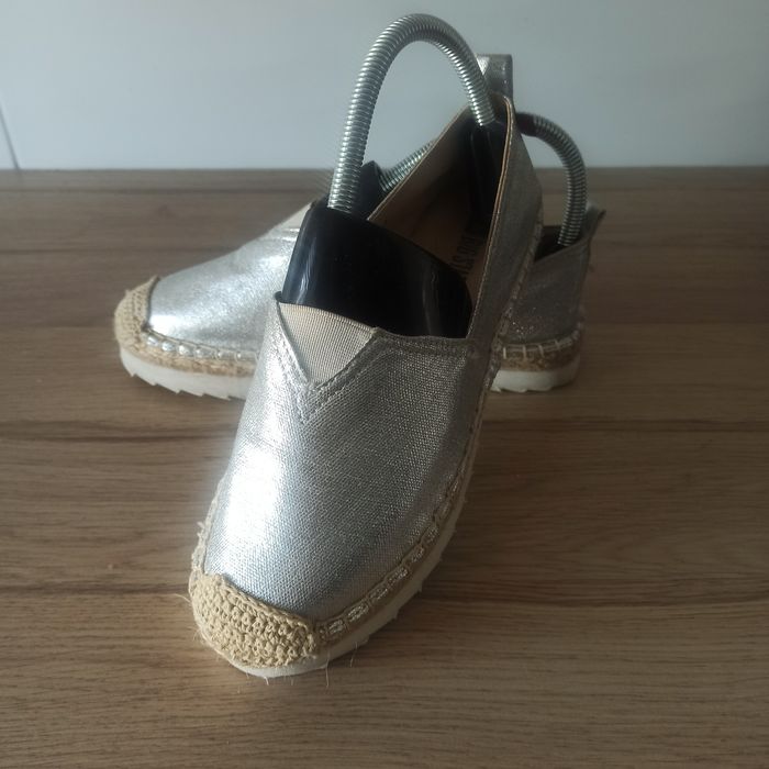 Wygodne srebrne espadryle Big Star rozmiar 37