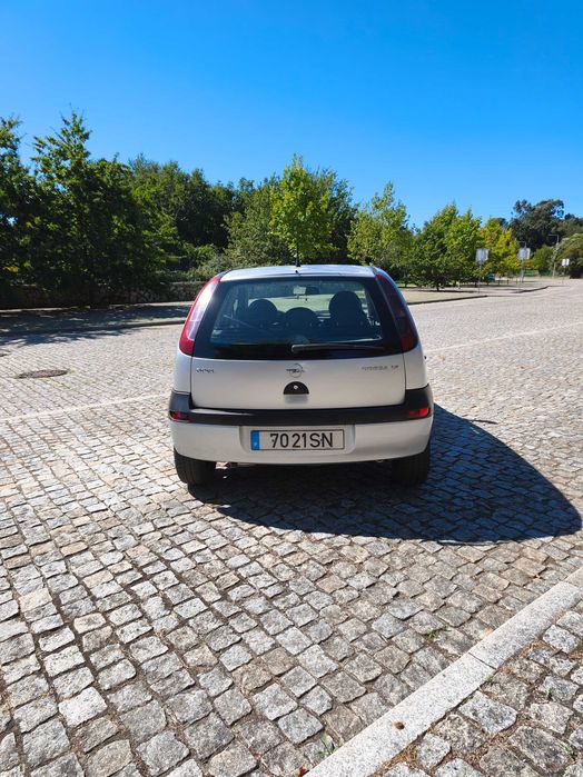 Opel Corsa 1,2 - Ano 2001 - Diesel