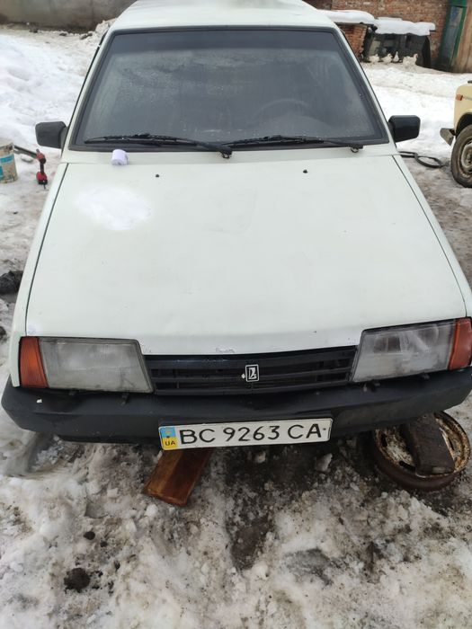 Продам ваз 2109 без торгу