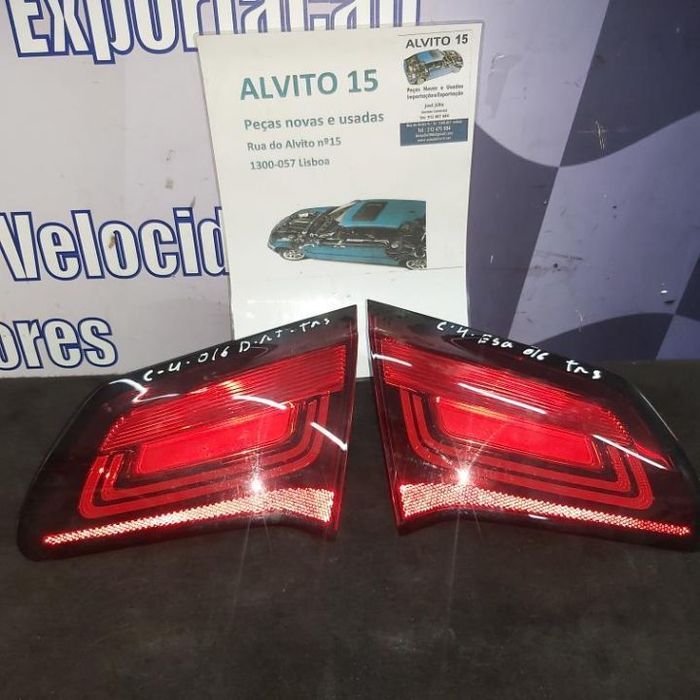 Farolins originais Citroen C4 2016