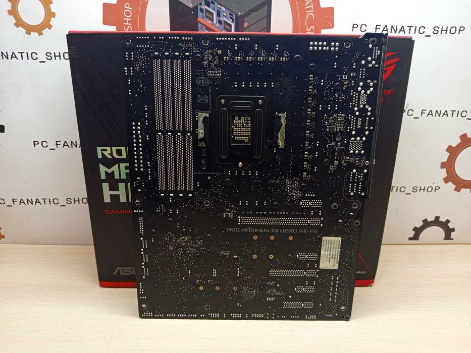 Материнська плата Asus ROG Maximus XII Hero (Wi-Fi) (s1200, Intel Z490, PCI-Ex16)
