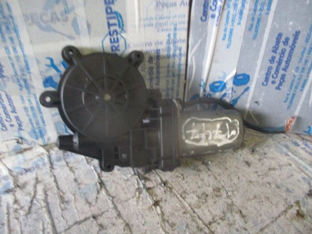 Motor vidro frente esquerdo RENAULT Clio I (B/C57_, 5/357_)