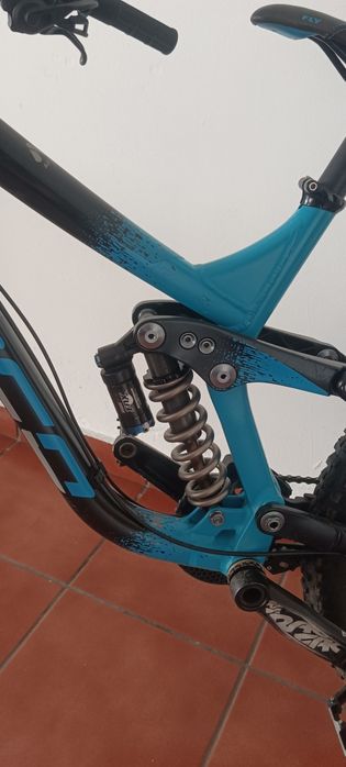 Bike downhill norco auram a7.2
