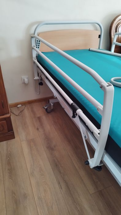 Cama articulada elétrica