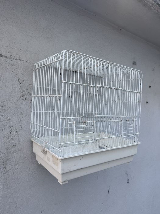 vendo gaiola branca
