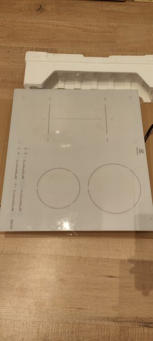 Płyta indukcyjna Elektrolux
