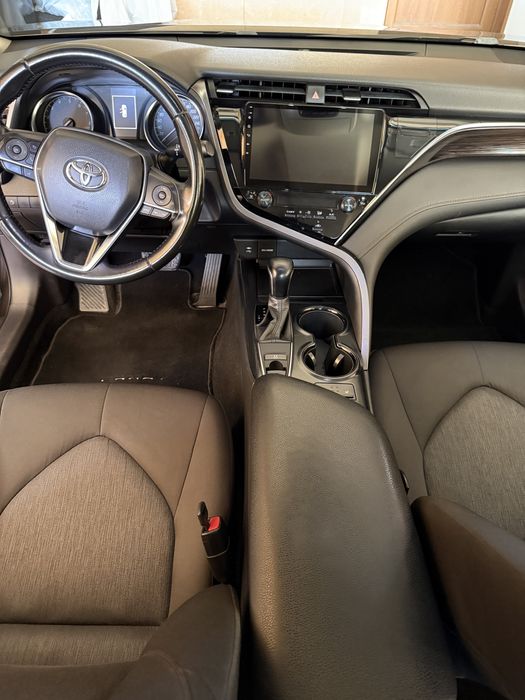 Тойота кемрі 70 2018р