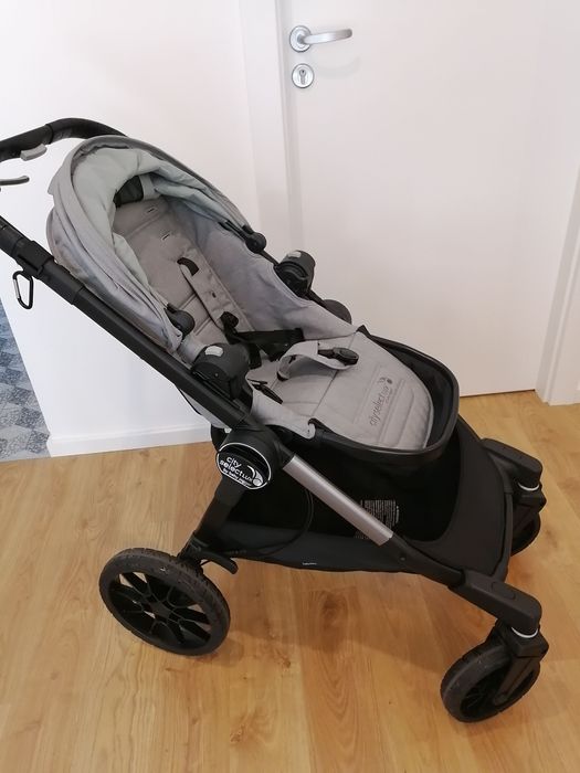 Wózek Baby Jogger City Select Lux ( spacerówka i gondola).
