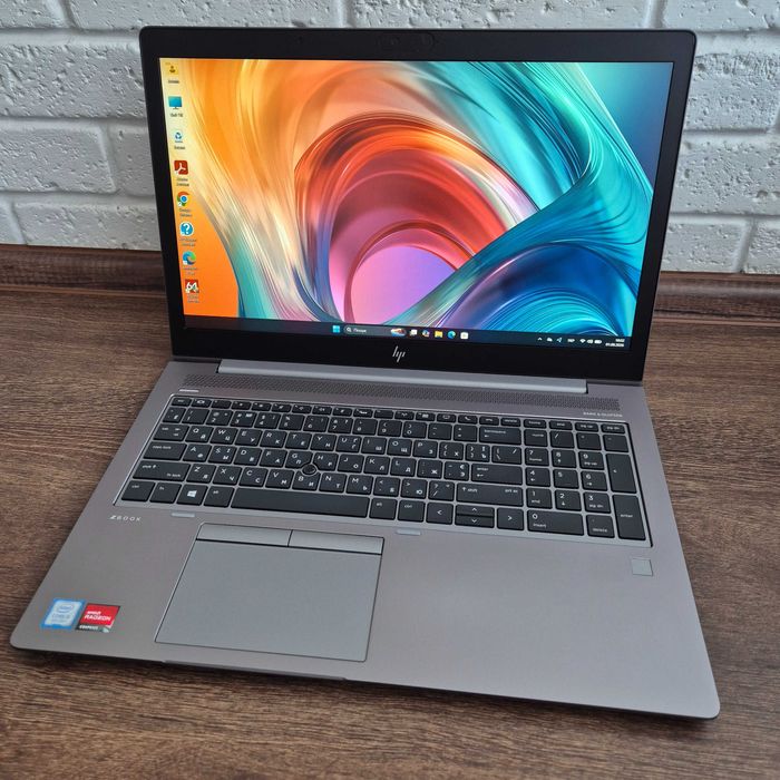 HP ZBook 15u G6 | i5 | 16GB | 512GB SSD | Radeon WX 3200 4GB | IPS FHD