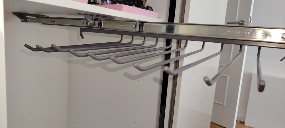 Suporte calças guarda roupa