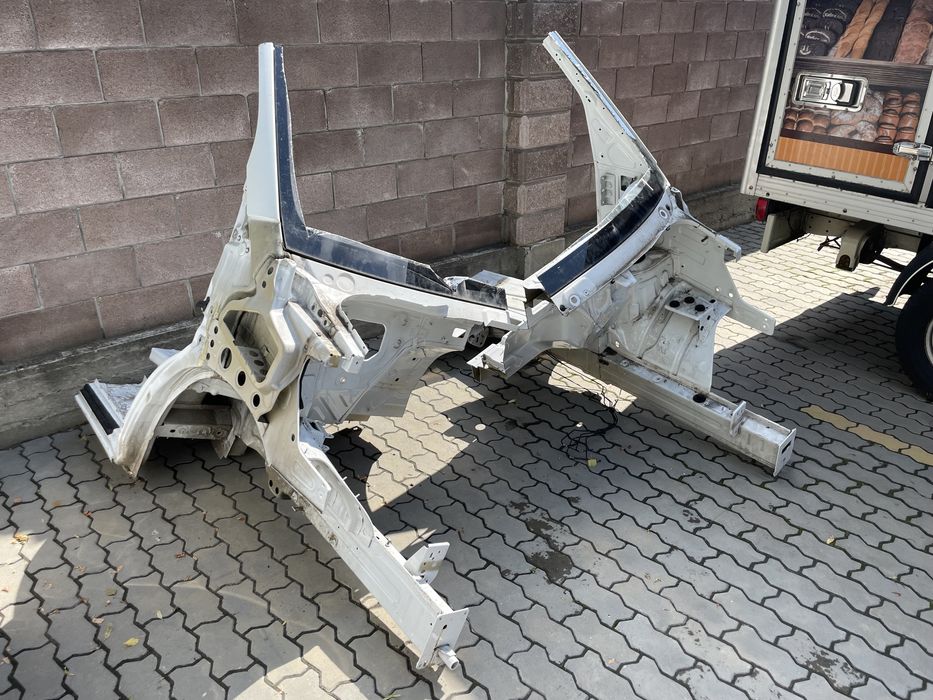 Четверть кузов Mercedes-Benz Sprinter W907 W910 (2018+ спринтер