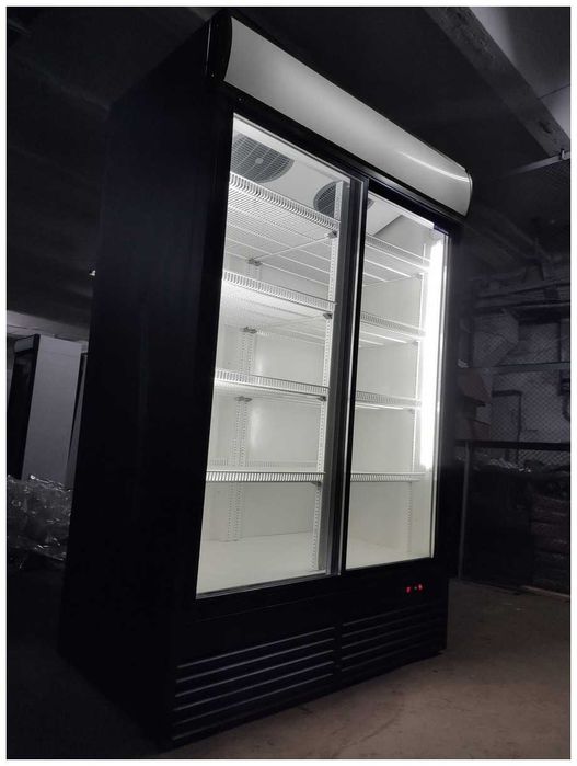 Холодильна шафа вітрина UBC Large 950 чорний, стан ідеал. Гарантія.