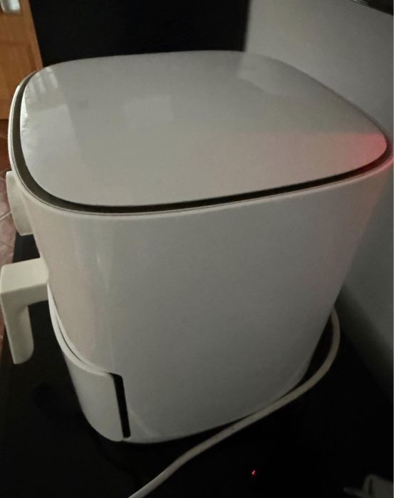 Vendo Air Fryer Xiaomi – Bom Estado