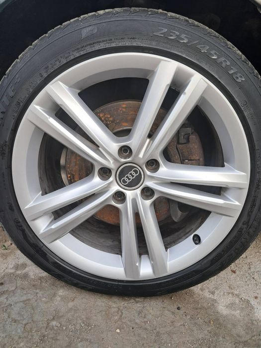 Продам диски  R18 Passat d7.d6 Audi Skoda