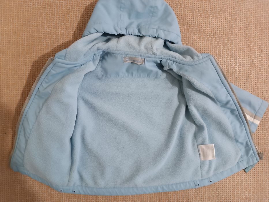 Осіння дитяча курточка на хлопчика,шапка в родарунок