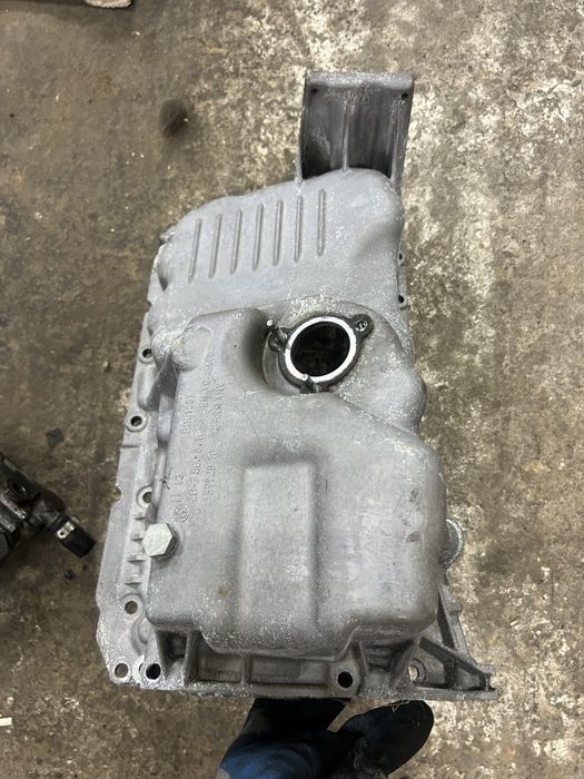 Miska misa olejowa bmw e60 e61 n47 2.0d 520d 177km