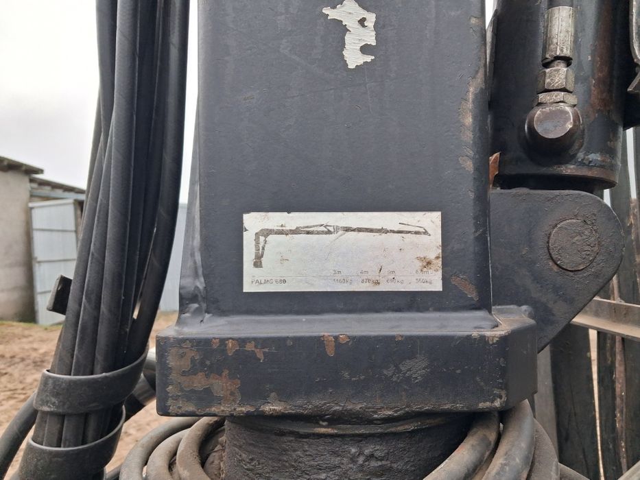 Przyczepa zrywkowa leśna 9t PALMS żuraw 680