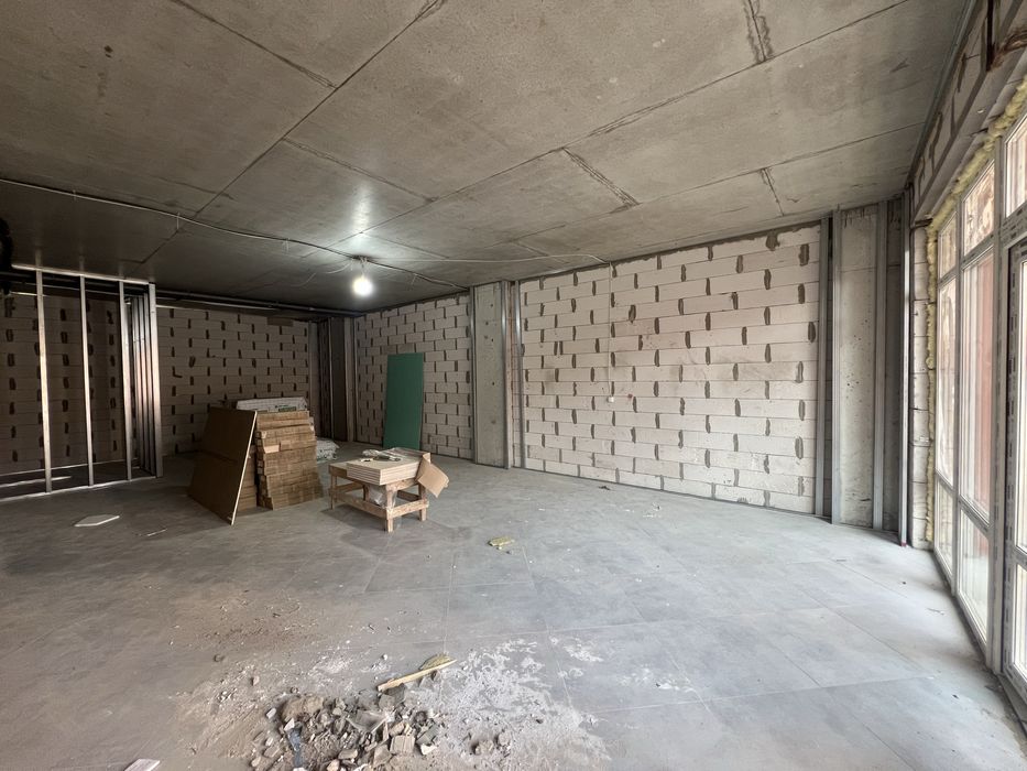 Без%,продам магазин 42м.кв,Лукьяновка,Глубочицкая,17,Подол