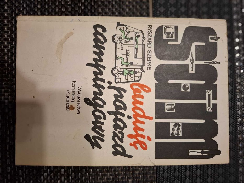 Sam buduję pojazd campingowy.