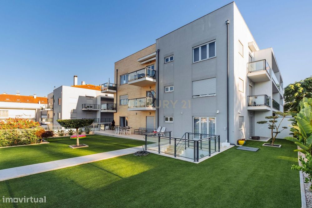 Property in Parceiros E Azoia, Leiria