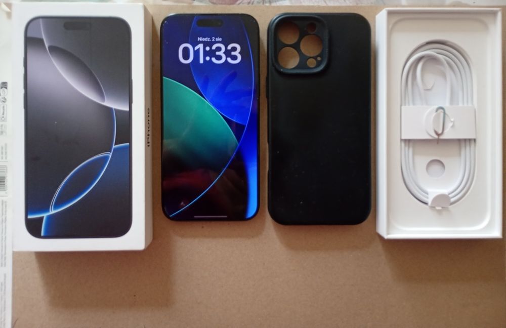 iPhone 16 Pro Max 256GB, Bateria 99%