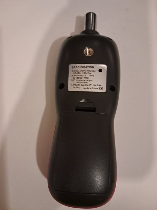 Miernik dźwięku / decybelomierz