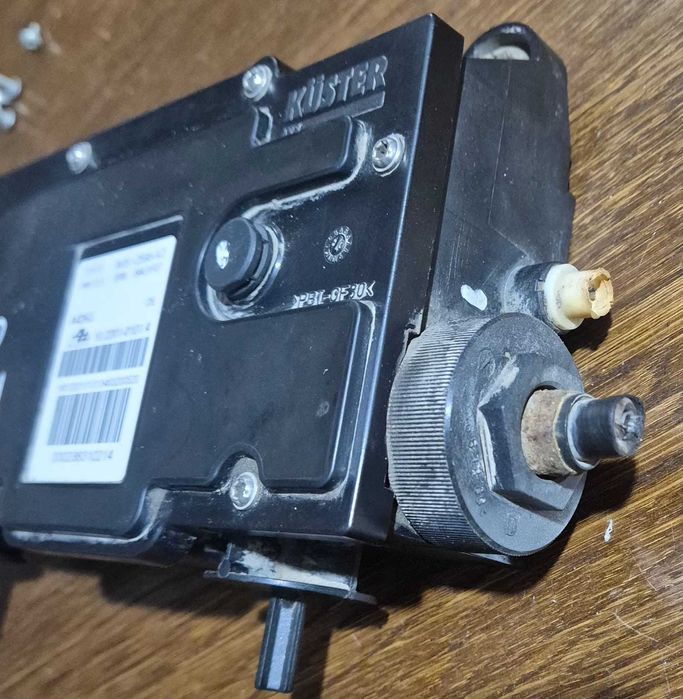 Elektryczny Hamulec Ręczny EPB KUSTER FORD FOCUS C-MAX(03-10r.)1,8 16V