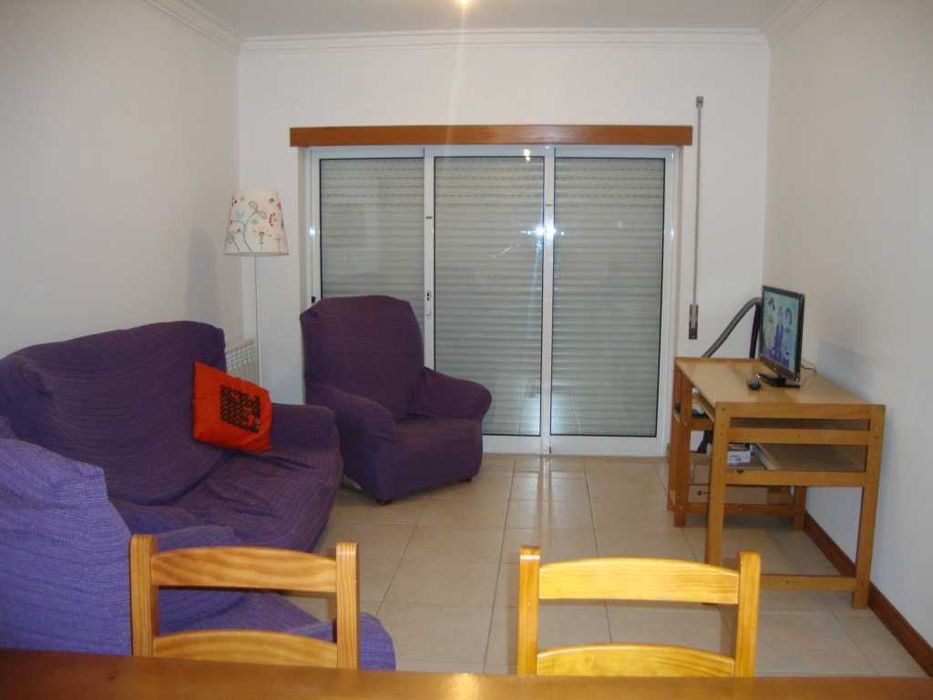 Apartamento T3 na Av. Elísio de Moura