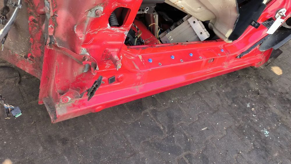 porsche cayman 981 2.7 b benzyna 2016 lewy i prawy próg