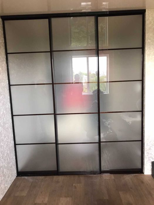 Раздвижные системы-перегородки межкомнатные