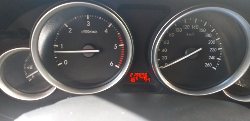 Mazda 6 SW 2.0 diesel em Otimo estado.