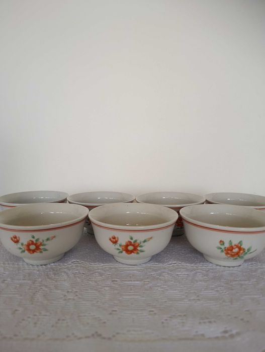Nieużywane chińskie miseczki 7 sztuk z okresu PRL