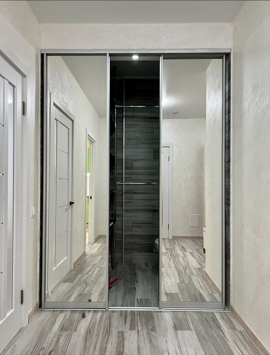 Світло парк, 2 пов, м. Видубичі 10 хв пішки, 1кімнатна