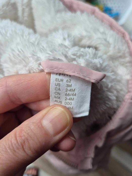 Kombinezon zimowy blady róż H&M r.62