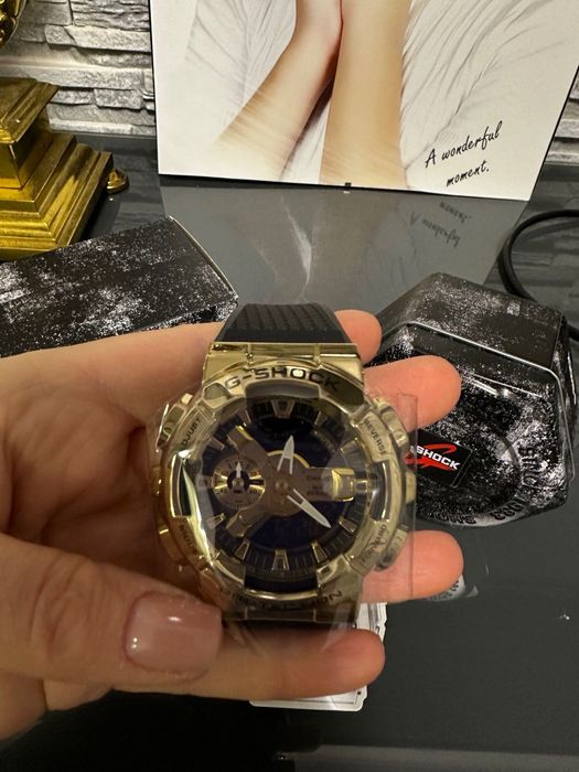 Часы CASIO G-Shock GM-110G-1A9ER