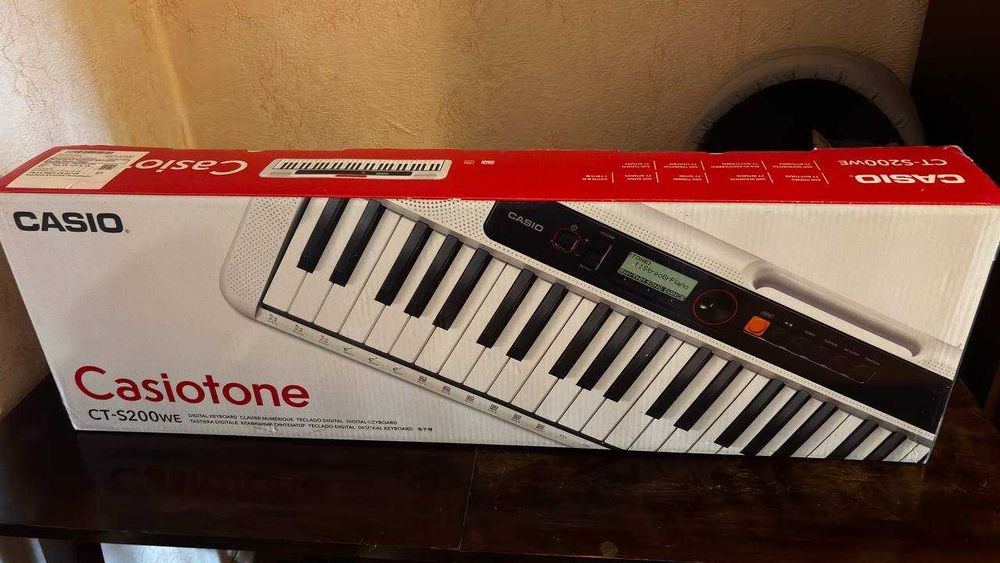 Синтезатор Casio CT-S200